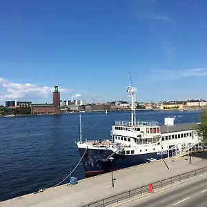 Gustaf Af Klint Botel